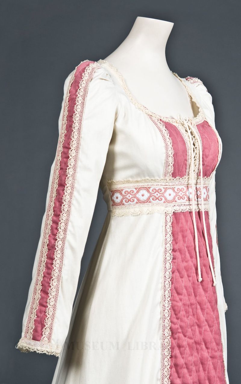 Gunne Sax Long Sleeve Vintage Made in USA Prairie Dress for Child