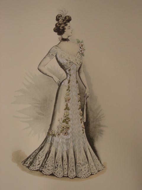 Worth evening gown (No. 77807), circa 1900, very light p… | Drouot.com